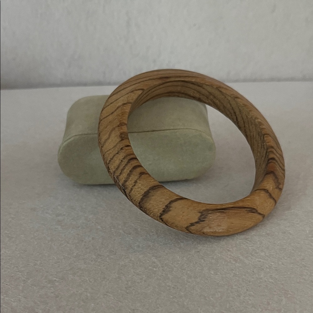 Vintage 70s Oak Wood Bangle Bracelet.
